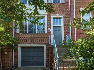 12011 Edgemere Cir, Reston, VA 20190