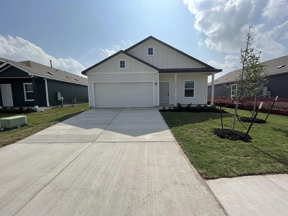 2327 Red Sky Dr
