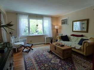 24-17 19th St #2, Astoria, NY 11102