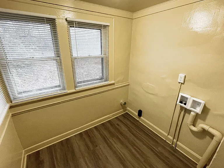 7015 Wadsworth Way — Photo 7