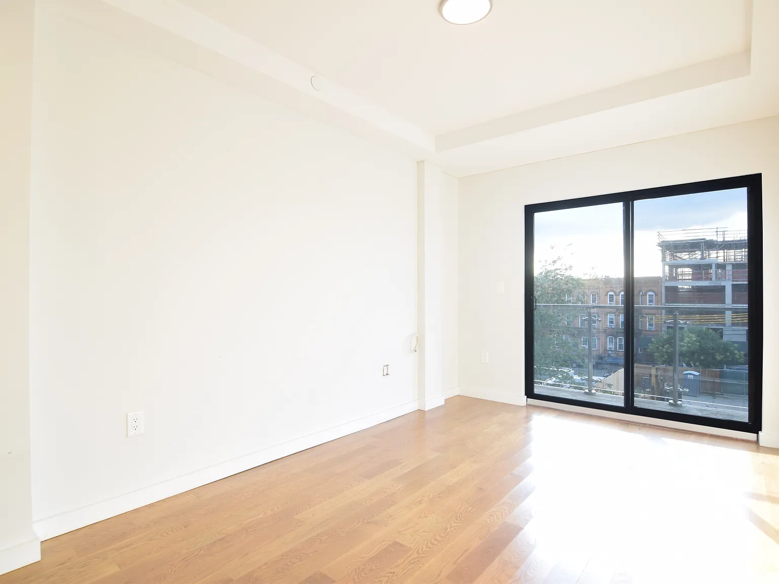 359 Linden Street — Photo 3
