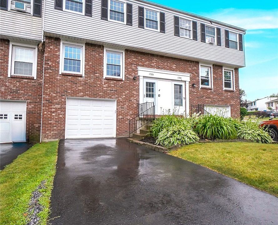 1st image of 1386 Independence Dr