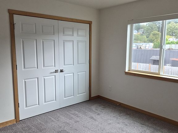 5th image of 5635 A St