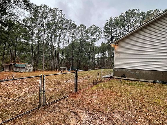 5th image of 808 Bo Jo Ella Dr