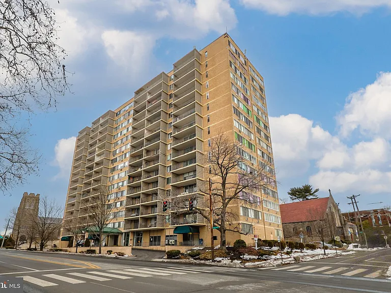 1401 Pennsylvania Ave #208 — Photo 29