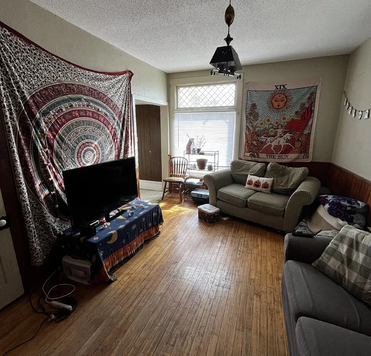 4 bed, 1.0 bath, $425 — Photo 4