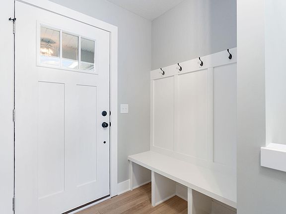 2nd image of 3785 Elderberry Dr