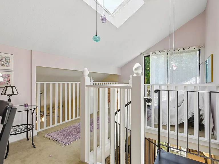 42 Quidnet Ct — Photo 16