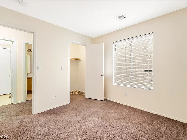 4849 Lone Grove Dr — Photo 12