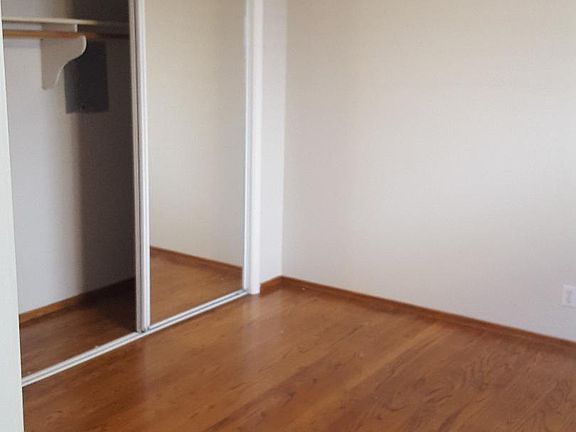 5th image of 1025 Mallet Ct APT 3