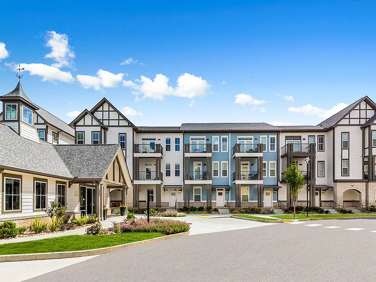 Oakbrook Townhomes — Photo 20