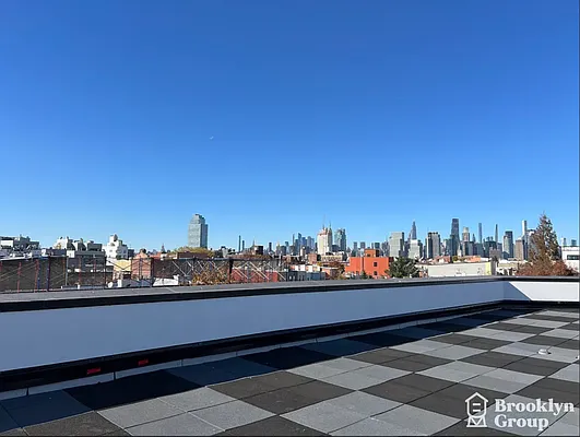 Rented by Brooklyn Group | media 7