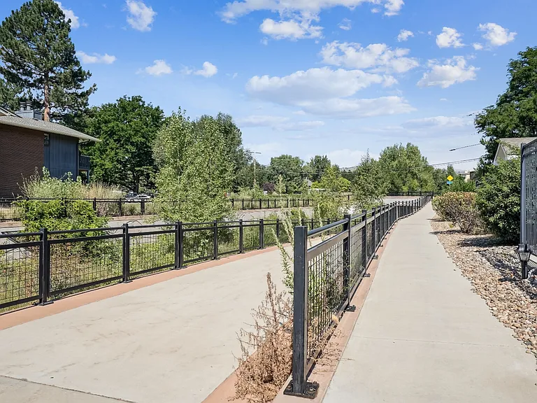 The Magwood — Photo 43