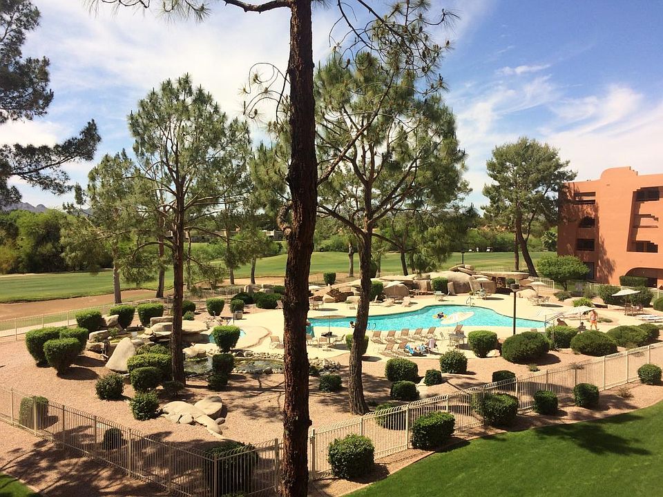 Fully Furnished 3rd Floor unit at Anasazi!