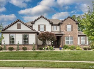969 Silver Buck Ln, Chesterfield, MO 63005