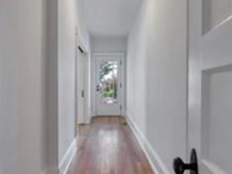 101 Monroe St #1 — Photo 9
