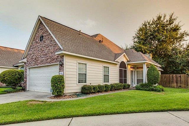 1st image of 13201 Thornoak Ln