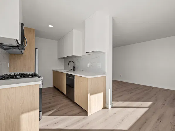 2140 Howard Ave APT 15, San Diego, CA 92104