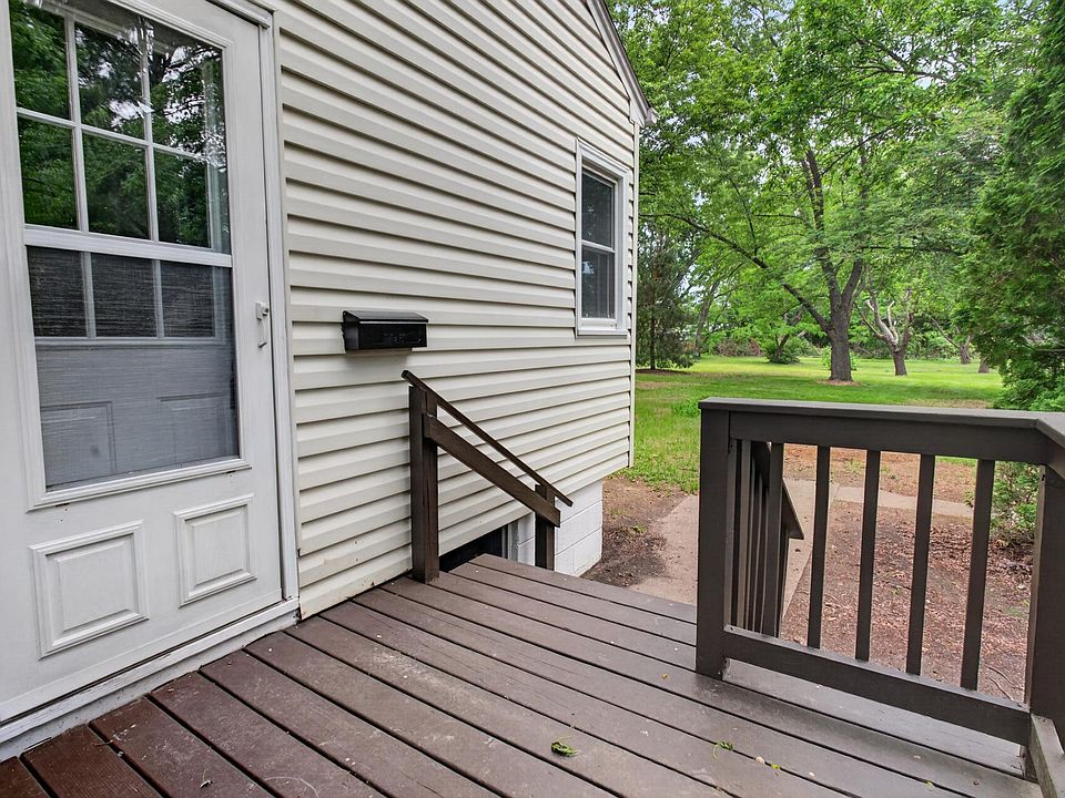 7853 Long Lake Rd, Mounds View, MN 55112 | Zillow