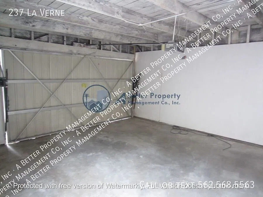 Belmont Heights 2bed House W/Plank Hardwood Floors & Garage! — Photo 2