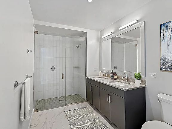 3rd image of 2319 3rd Ave #1916