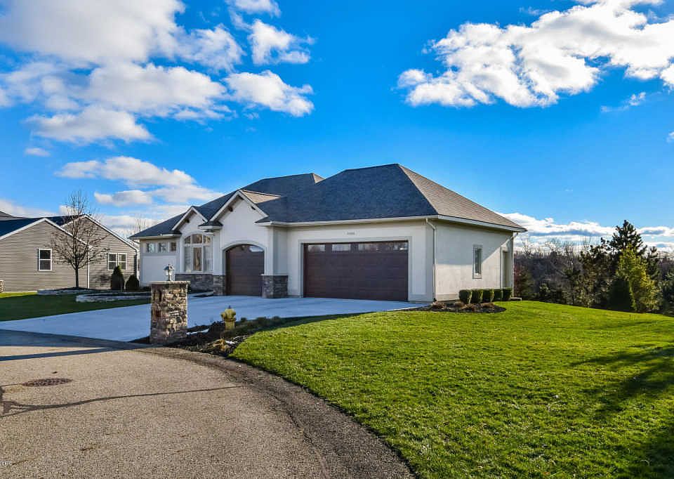 1st image of 5305 Tuscan Crest Dr SE