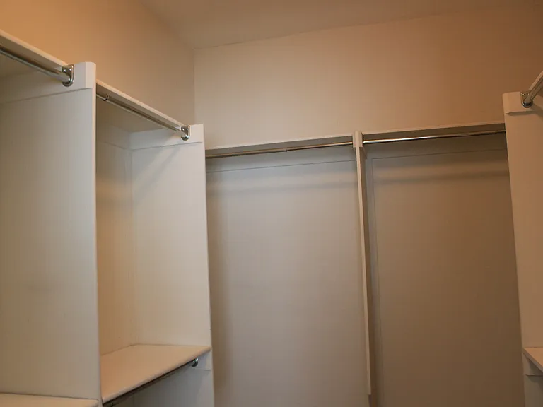 2413 Gamma Ray Pl — Photo 24