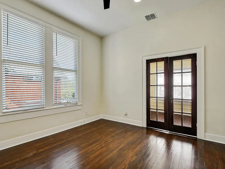 423 W Woodlawn Ave #2 — Photo 12