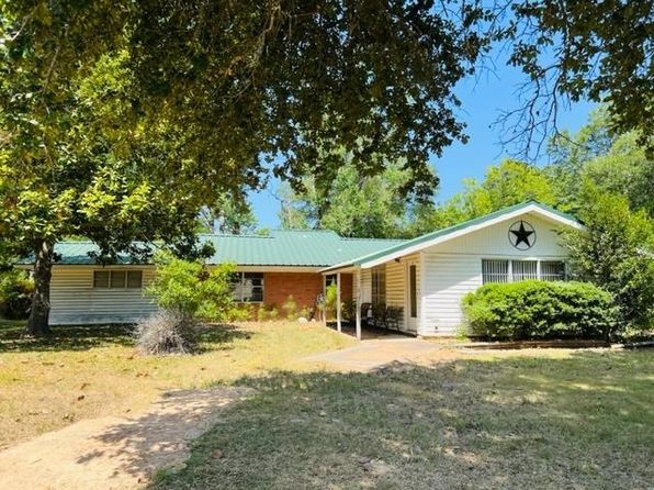 2090 Worth St, Hemphill, TX 75948