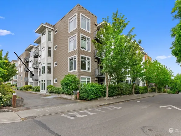 170 Harbor Square Loop NE #A208, Bainbridge Island, WA 98110