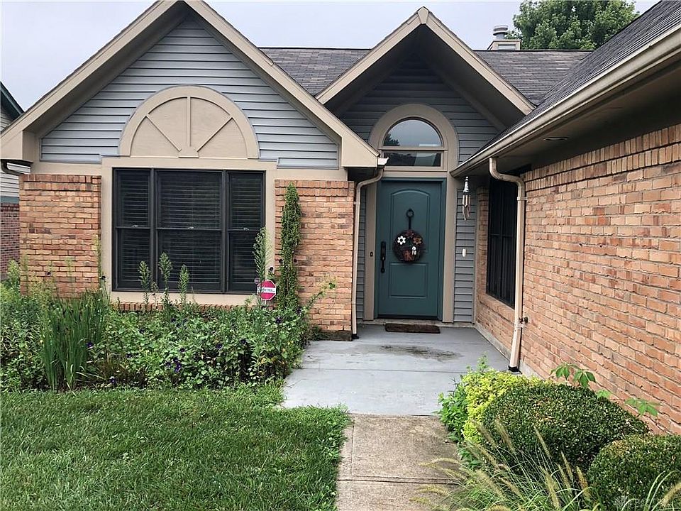 1st image of 4406 Woodbank Dr