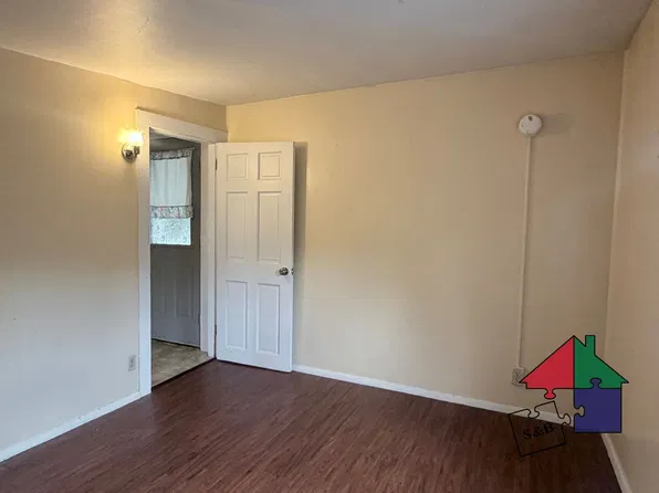 69 Perry St Barre, 69 Perry St APT 5, Barre, VT 05641