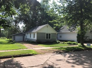 512 N 2nd St, Colby, WI 54421