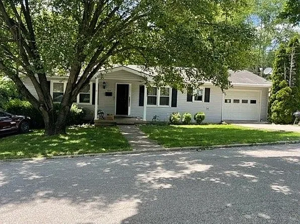 315 NE 2nd St, Paoli, IN 47454