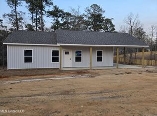 405 George Ford Rd, Carriere, MS 39426