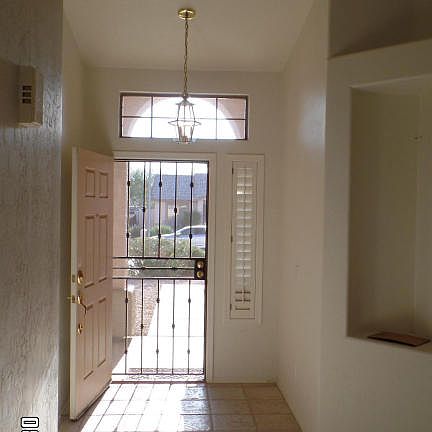 3rd image of 611 N Calle Largo