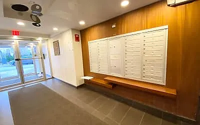 341 Franklin St — Photo 6