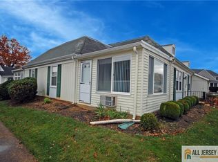 174 Portland Ln #174D, Monroe Township, NJ 08831