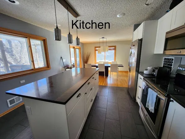 2133 E Old Shakopee Rd, Bloomington, MN 55425