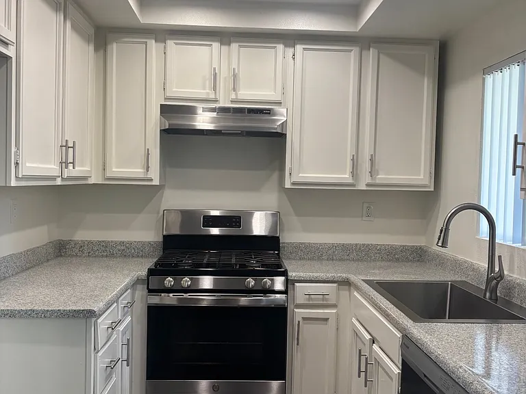 1x1 kitchen