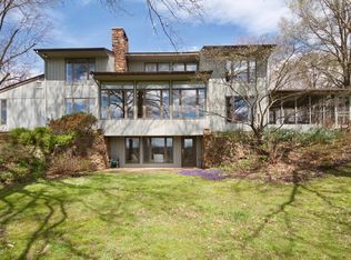 232 Potters Rd, Makanda, IL 62958