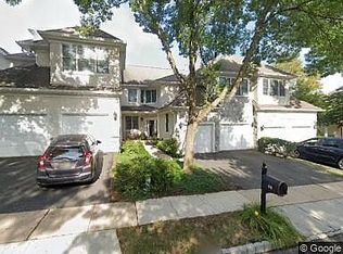 44 Dickinson Rd, Basking Ridge, NJ 07920