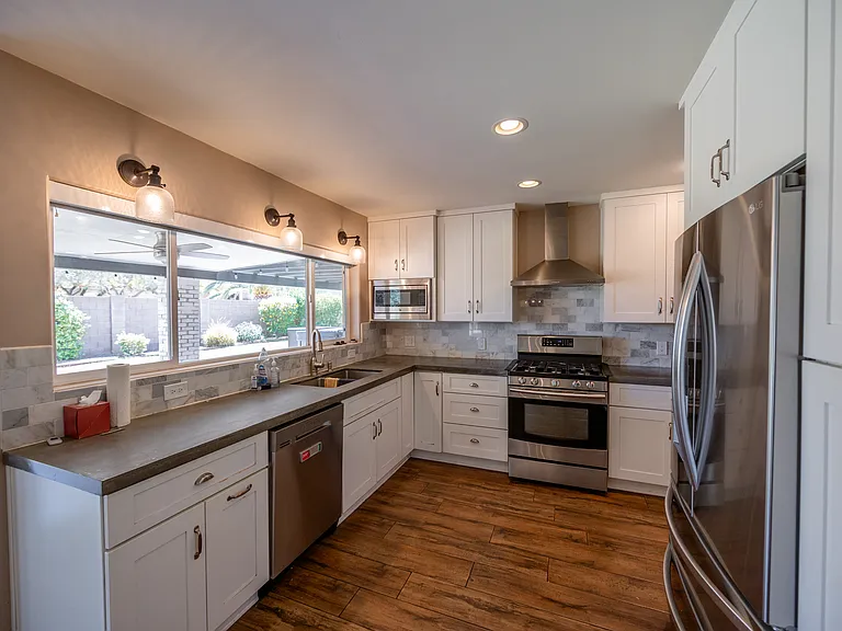 9059 N Arroya Vista Dr — Photo 8
