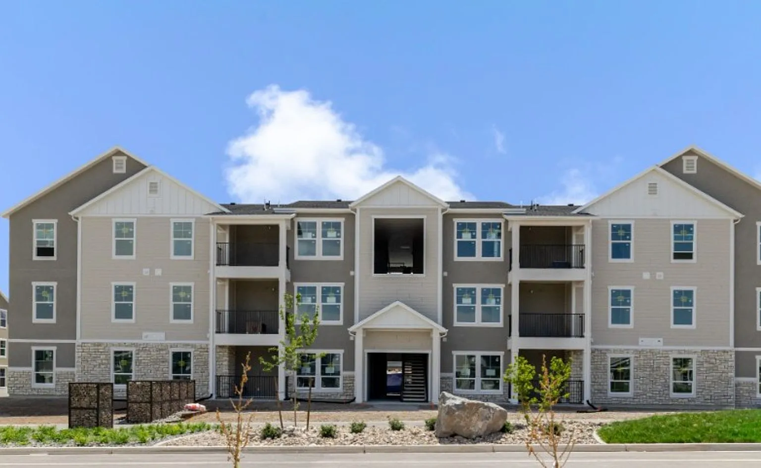 Brand New 3 Bedroom Condo in Herriman! — Photo 1