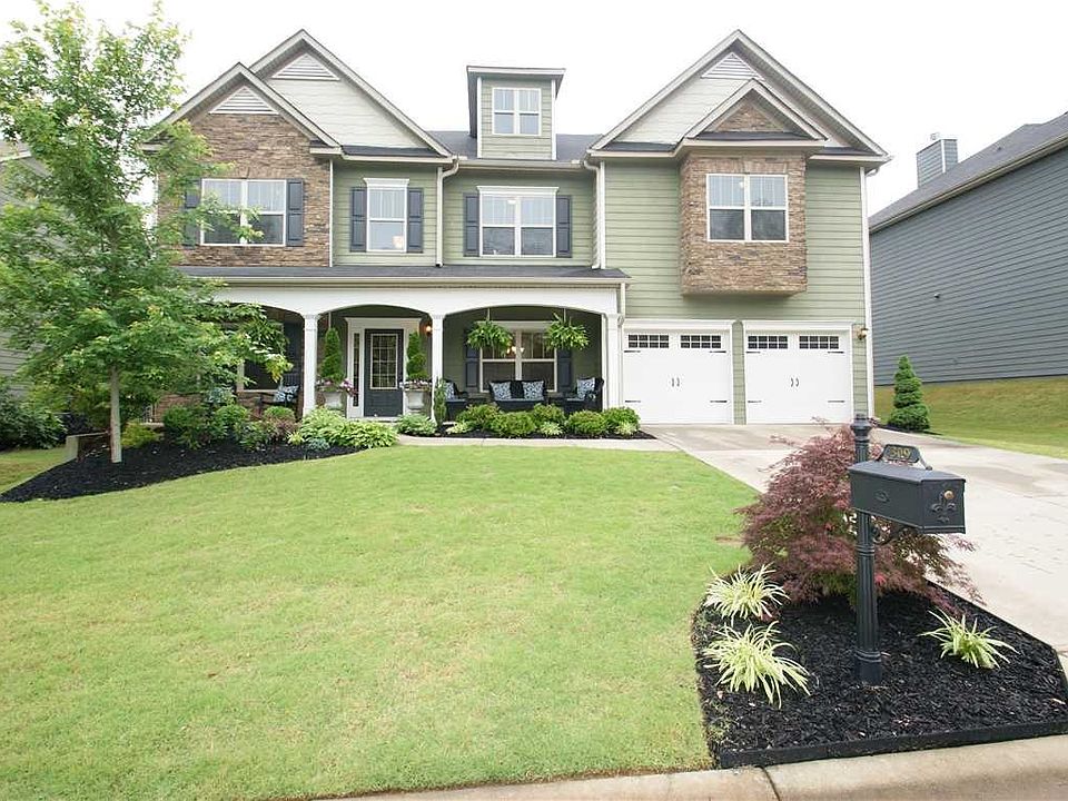 1st image of 309 Strasburg Dr
