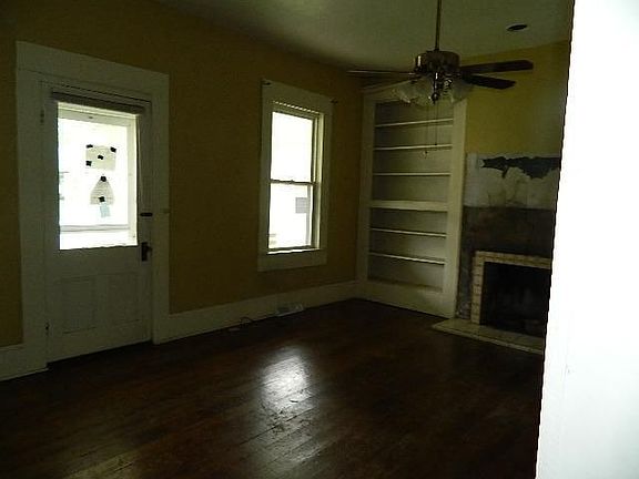2nd image of 330 N Miami St