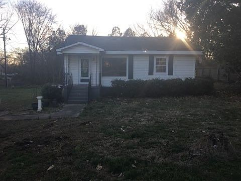 1st image of 814 E Charles St