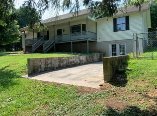 234 Sharp Acres, Speedwell, TN 37870