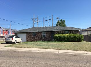 1 Hooper Dr, Canyon, TX 79015