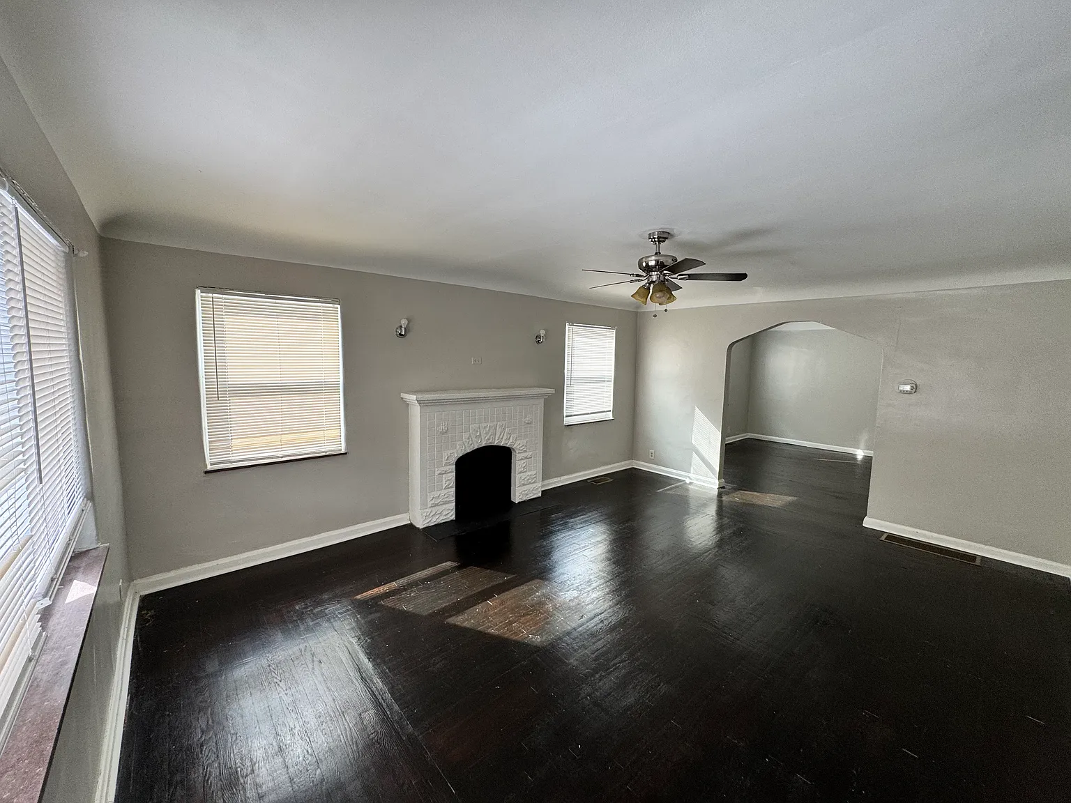 5415 Grafton Ave — Photo 2